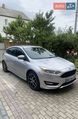 Хэтчбек Ford Focus 2015 в 
