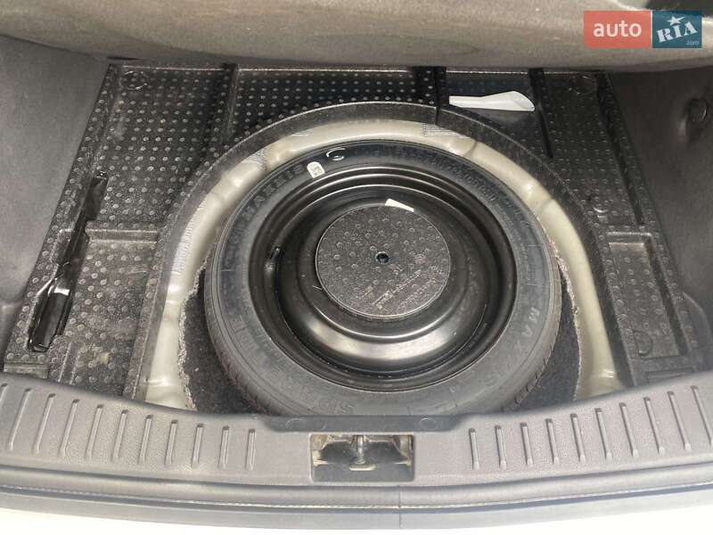 Хэтчбек Ford Focus 2015 в Виннице фото 16 Хэтчбек Ford Focus 2015 в Виннице