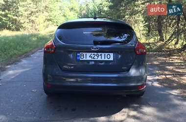 Хэтчбек Ford Focus 2018 в 