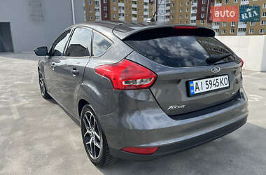 Хэтчбек Ford Focus 2017 в 