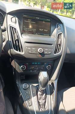 Универсал Ford Focus 2015 в 