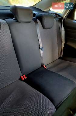Седан Ford Focus 2011 в 