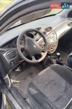 Універсал Ford Focus 2000 в 