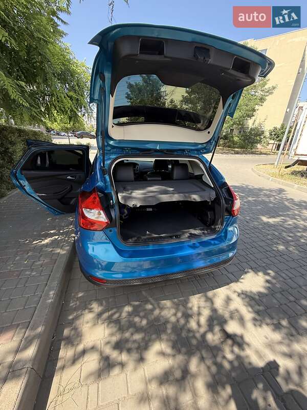 Хэтчбек Ford Focus 2013 в Одессе фото 10 Хэтчбек Ford Focus 2013 в Одессе