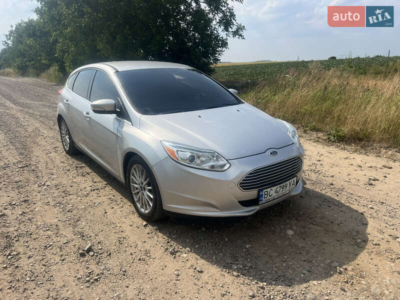 Хетчбек Ford Focus 2011 в Львові