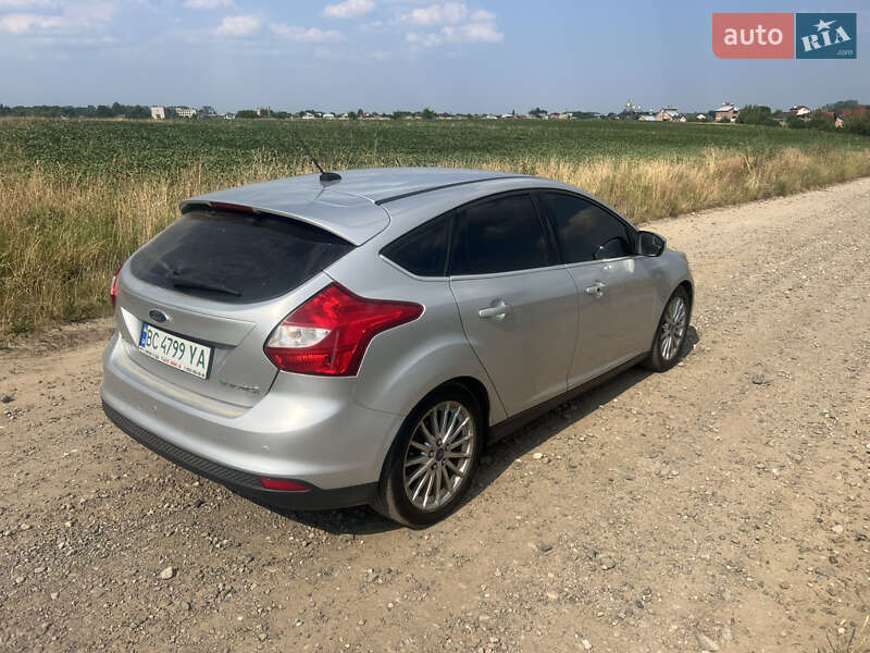 Хетчбек Ford Focus 2011 в Львові