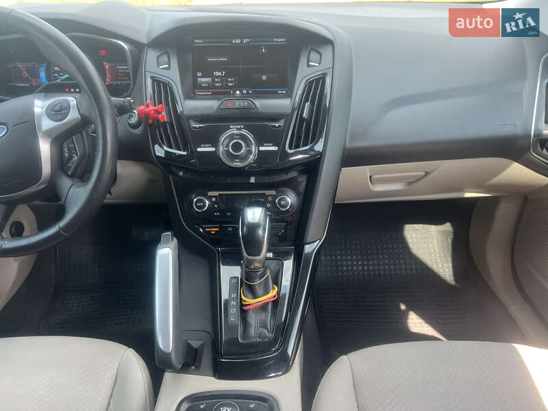 Хетчбек Ford Focus 2011 в Львові