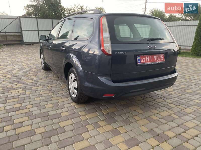 Універсал Ford Focus 2008 в Нововолинську