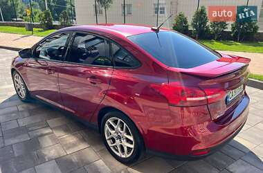 Седан Ford Focus 2015 в 