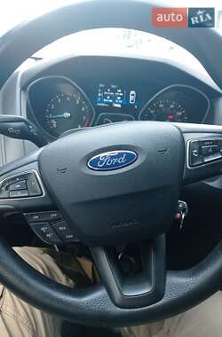 Хэтчбек Ford Focus 2017 в 