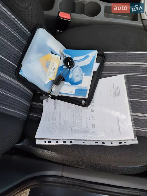 Універсал Ford Focus 2008 в Нововолинську документ