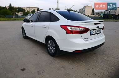 Седан Ford Focus 2013 в 