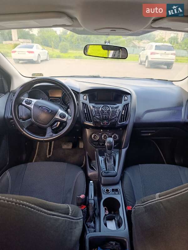 Седан Ford Focus 2013 в Лановцах