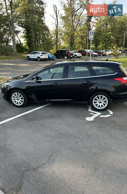 Универсал Ford Focus 2012 в 