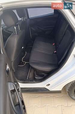 Седан Ford Focus 2013 в 