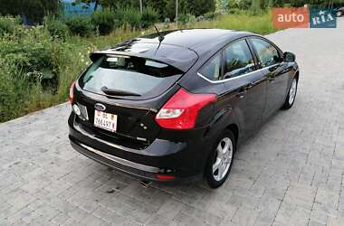 Хетчбек Ford Focus 2013 в 