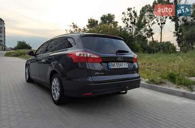Универсал Ford Focus 2012 в 