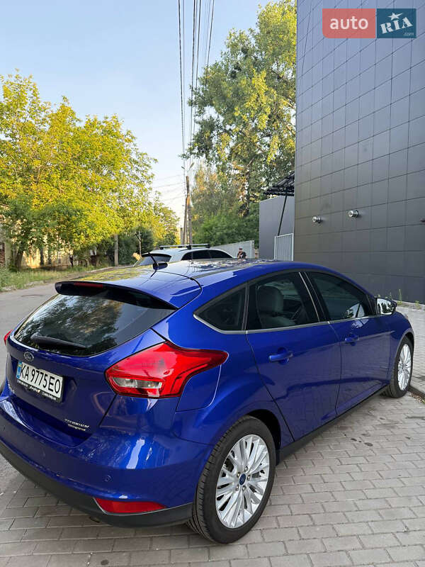 Хэтчбек Ford Focus 2015 в Киеве фото 6 Хэтчбек Ford Focus 2015 в Киеве