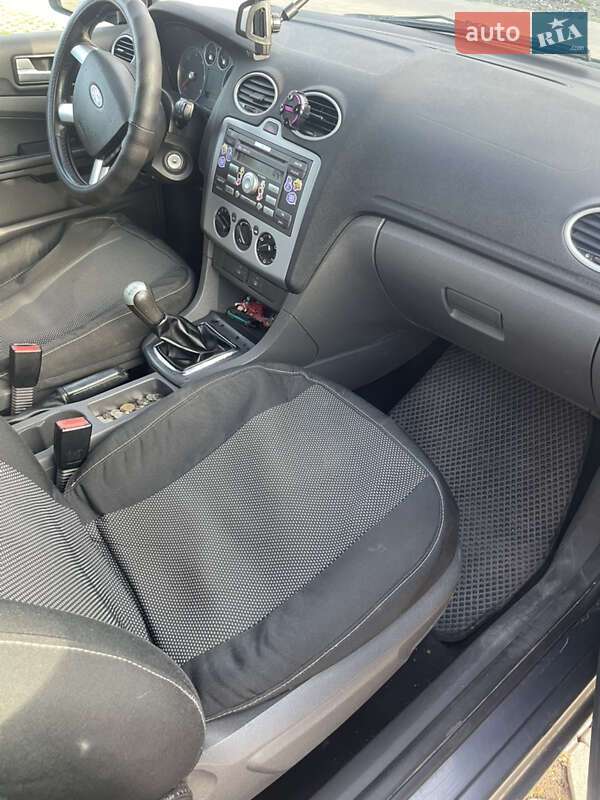 Хетчбек Ford Focus 2004 в Хмельницькому