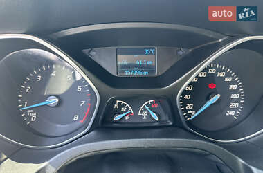 Хетчбек Ford Focus 2013 в 