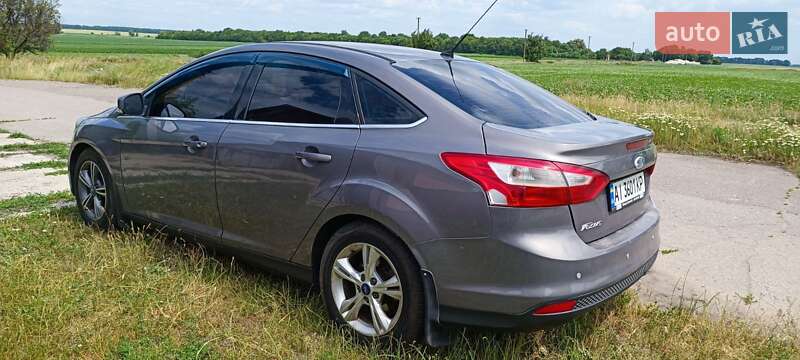 Седан Ford Focus 2012 в Переяславе фото 6 Седан Ford Focus 2012 в Переяславе