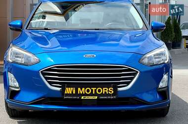 Хэтчбек Ford Focus 2020 в 