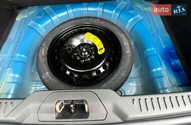 Хэтчбек Ford Focus 2019 в 
