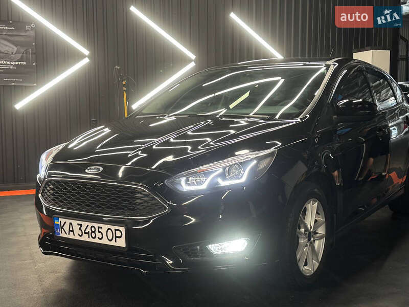 Хетчбек Ford Focus 2016 в Києві