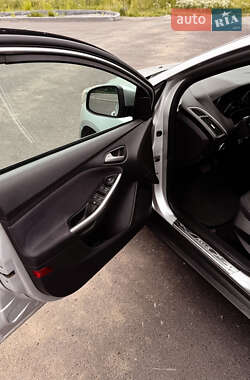 Универсал Ford Focus 2013 в 