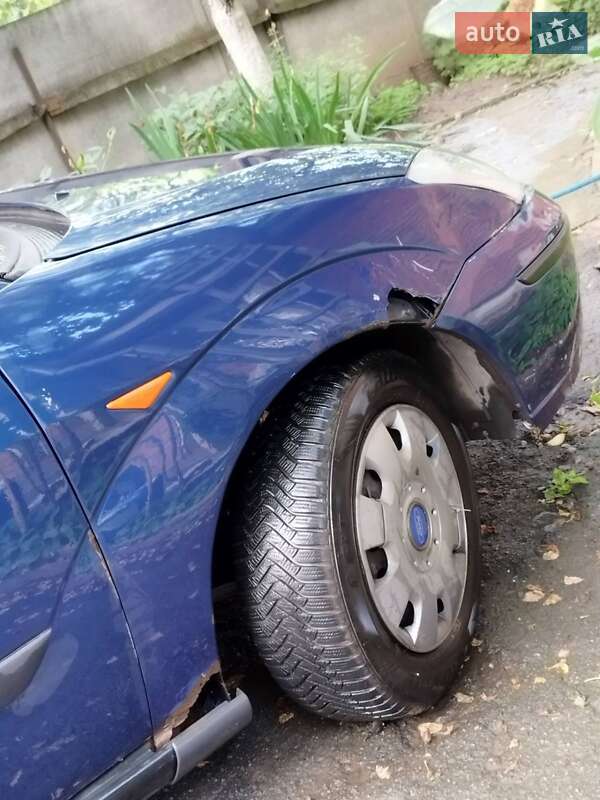 Хетчбек Ford Focus 2000 в Вінниці
