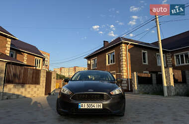 Седан Ford Focus 2016 в 