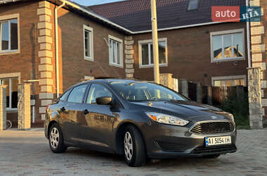 Седан Ford Focus 2016 в 