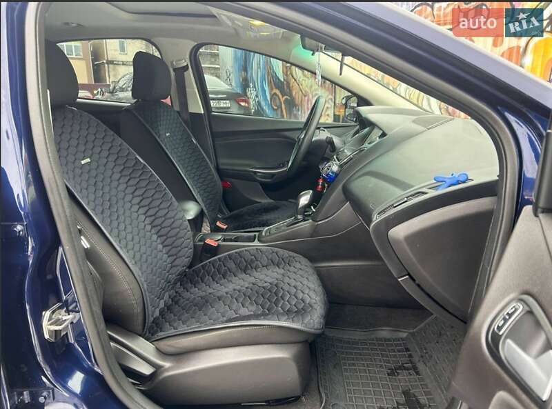 Седан Ford Focus 2017 в Киеве