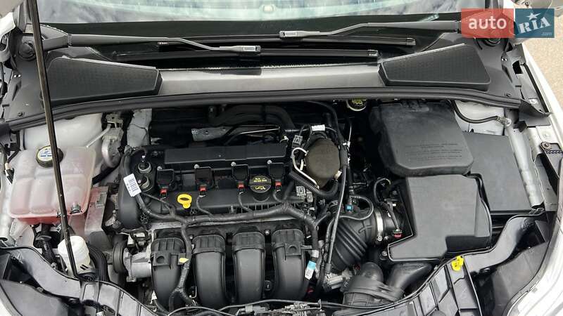 Хэтчбек Ford Focus 2013 в Киеве
