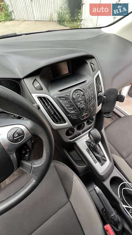 Хэтчбек Ford Focus 2013 в Киеве