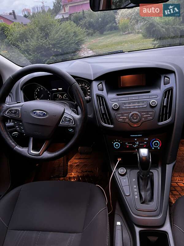 Хетчбек Ford Focus 2016 в Києві