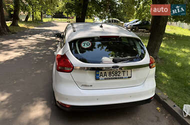 Хэтчбек Ford Focus 2017 в 