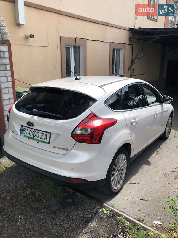 Хэтчбек Ford Focus 2012 в Кременчуге