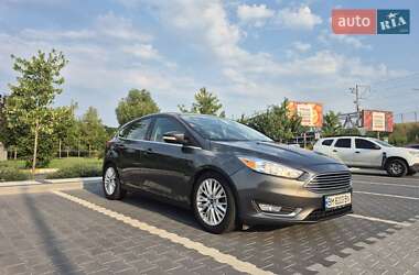 Хэтчбек Ford Focus 2015 в Ирпене