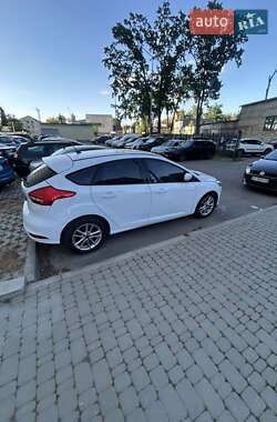 Хетчбек Ford Focus 2018 в 