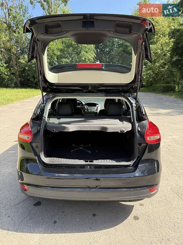 Хэтчбек Ford Focus 2018 в Львове