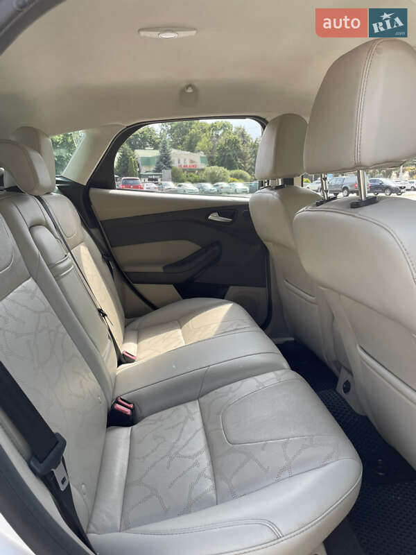 Хэтчбек Ford Focus 2012 в Харькове