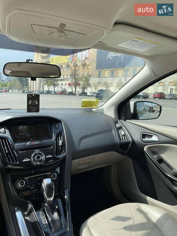 Хэтчбек Ford Focus 2012 в Харькове