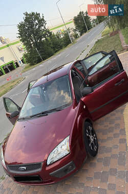 Седан Ford Focus 2005 в 