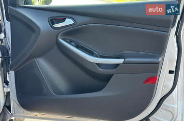 Универсал Ford Focus 2011 в 