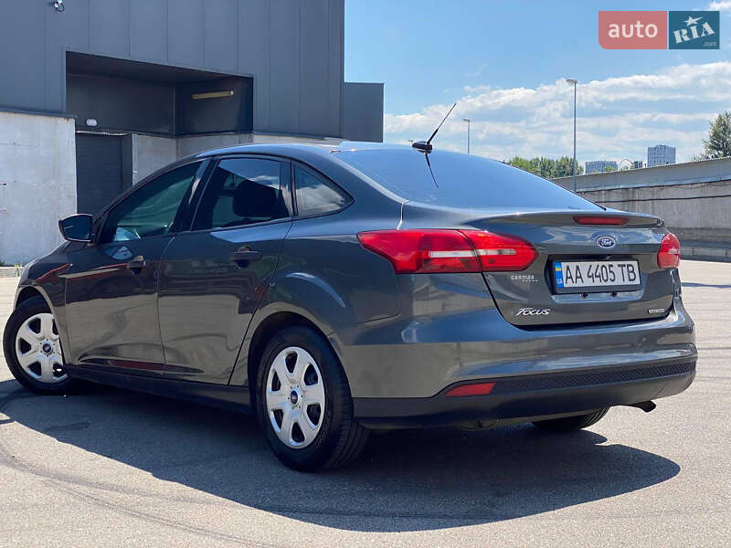 Седан Ford Focus 2016 в Києві