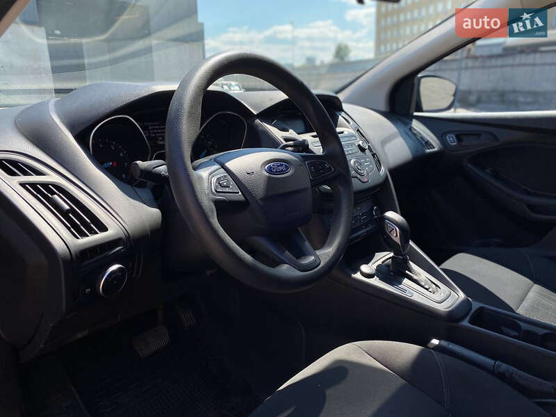 Седан Ford Focus 2016 в Києві