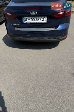 Седан Ford Focus 2012 в 