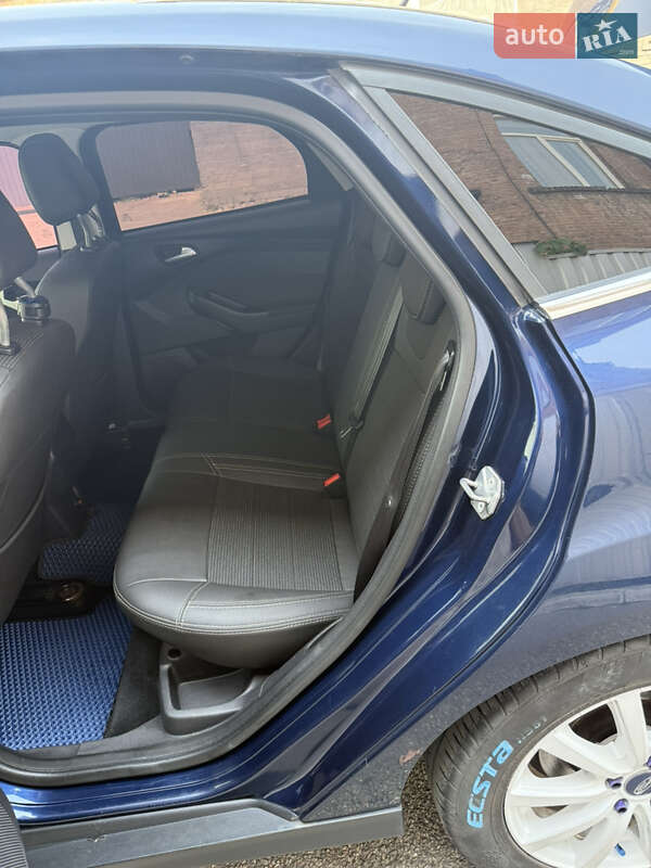 Седан Ford Focus 2012 в Днепре