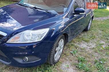 Универсал Ford Focus 2010 в 